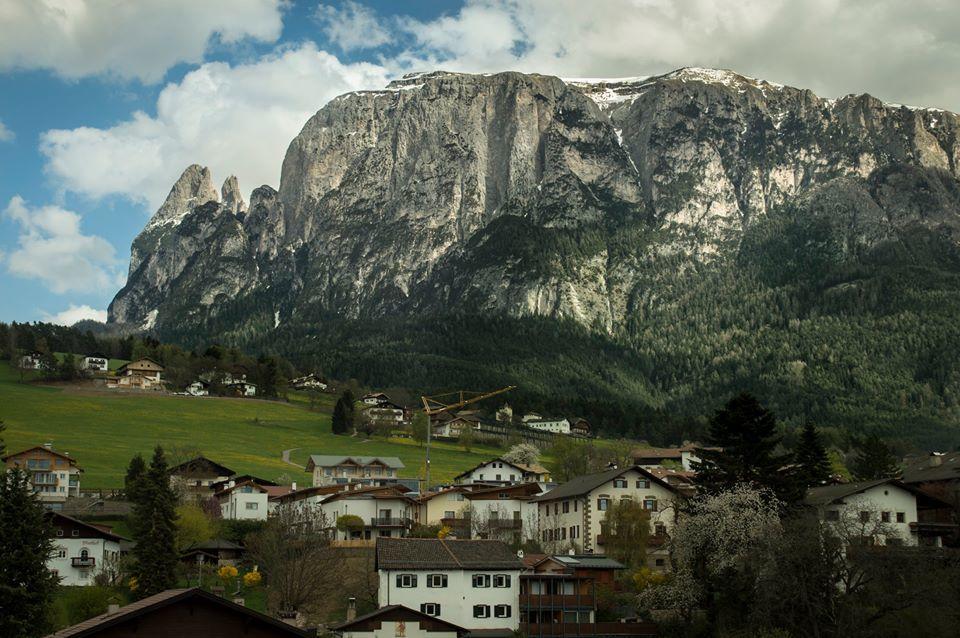 Gasthof Albergo Kreuzwirt Fie allo Sciliar Ngoại thất bức ảnh